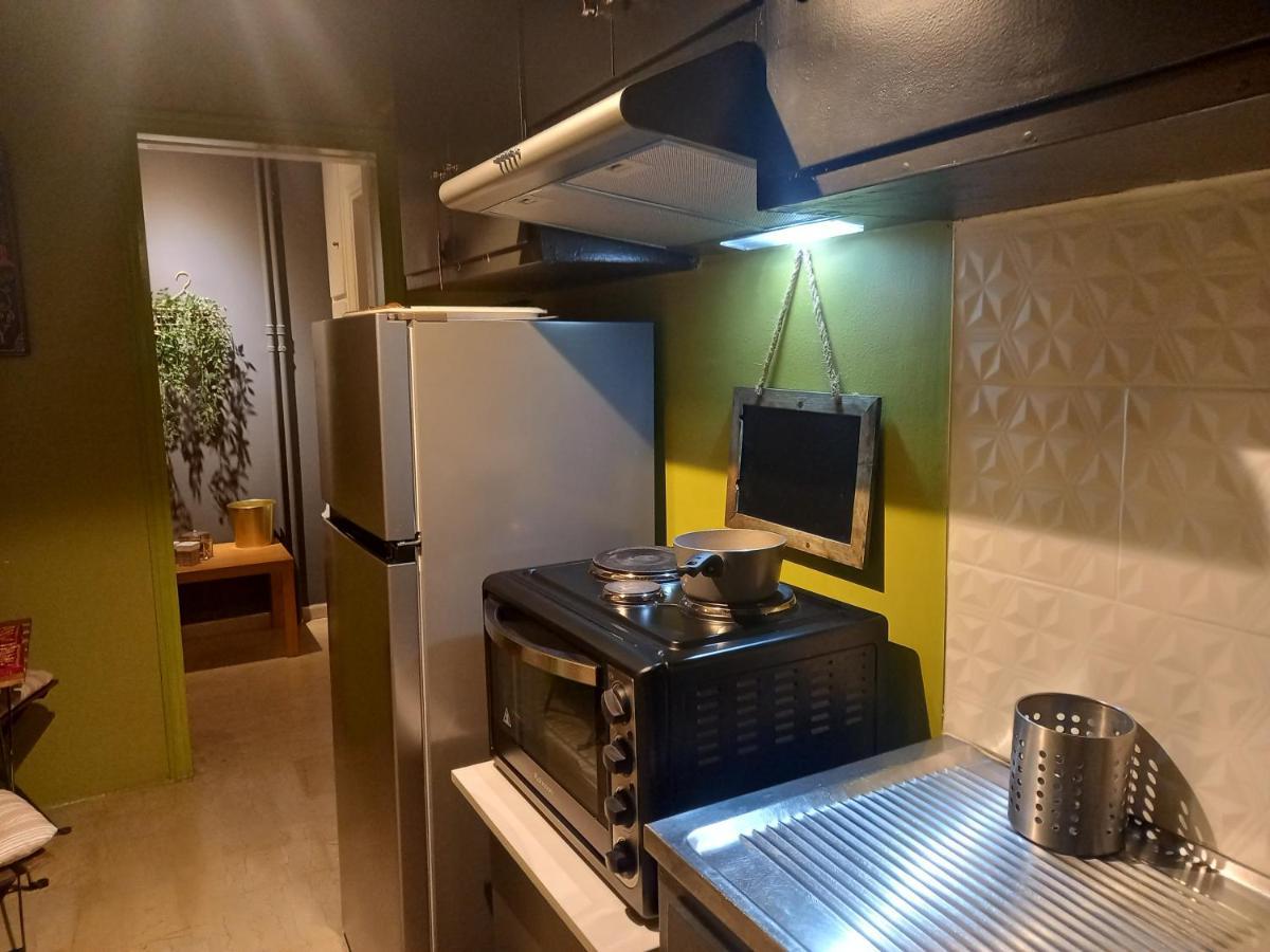 Fresh And Elegant Apartment, 9' From City Center Atenas Exterior foto